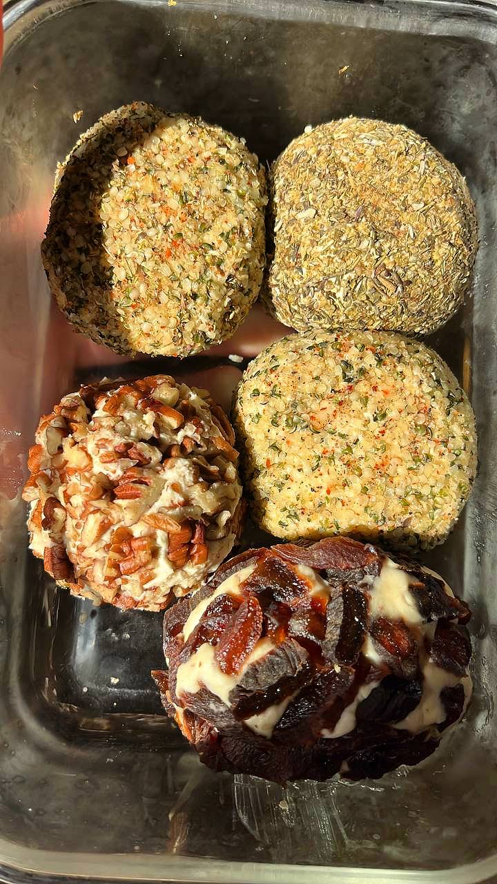 Відгук 13: сирні кульки з кеш’ю